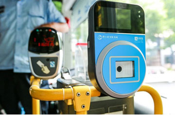 Cepillo de teléfono móvil QR Code Payment Take Bus en Tianjin